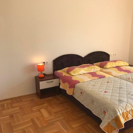 Apartments Filip Trogir Exterior foto