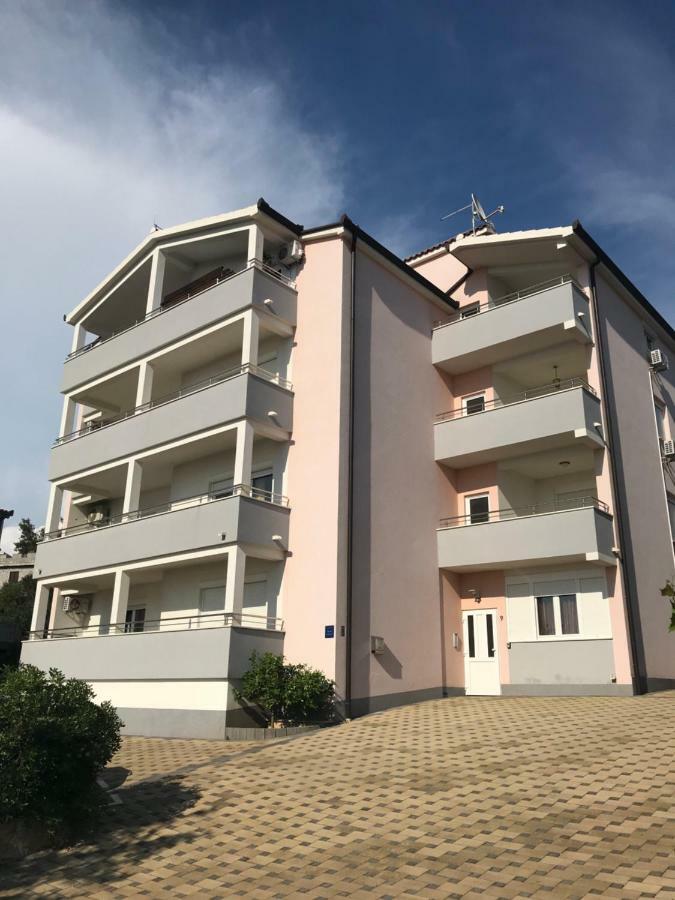 Apartments Filip Trogir Exterior foto