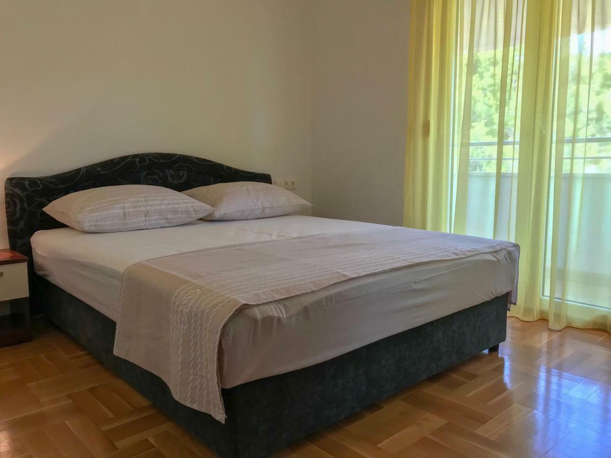 Apartments Filip Trogir Exterior foto